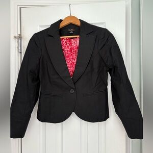 Leyla Women's Black Blazer with Red Lining